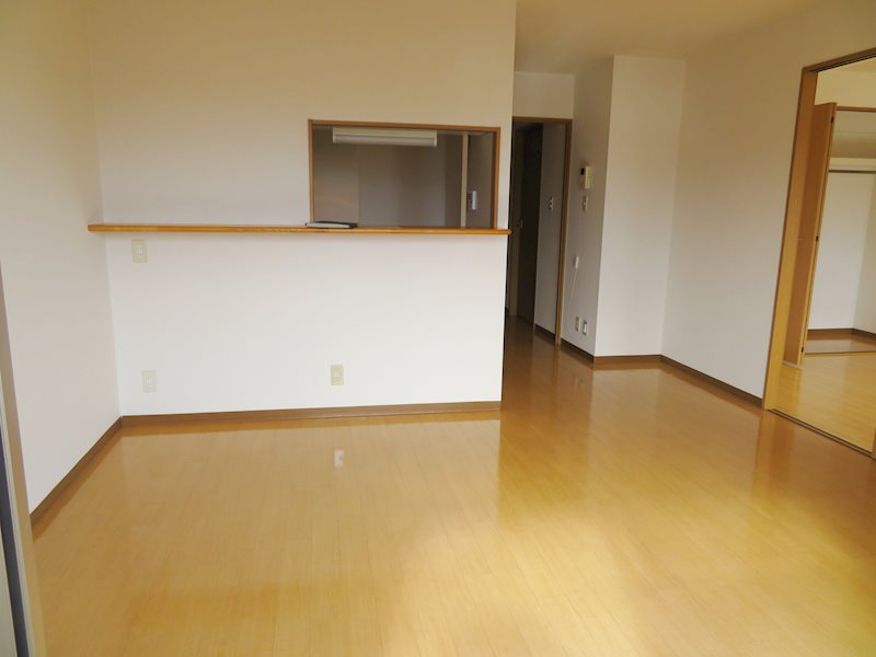 居室・リビング　日当たりの良いリビング