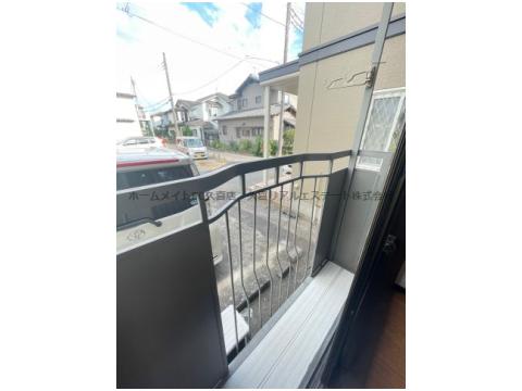 バルコニー　同建物別号室