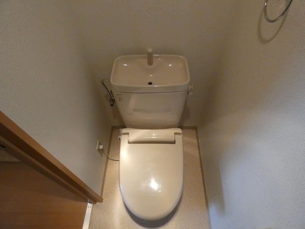 トイレ　参考写真