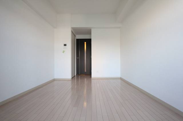 居室・リビング　明るいお部屋です