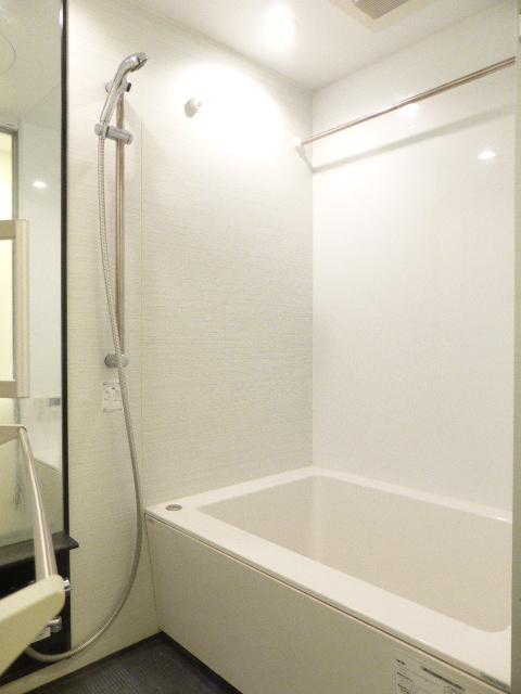 バス・シャワールーム　バス※別部屋参考写真