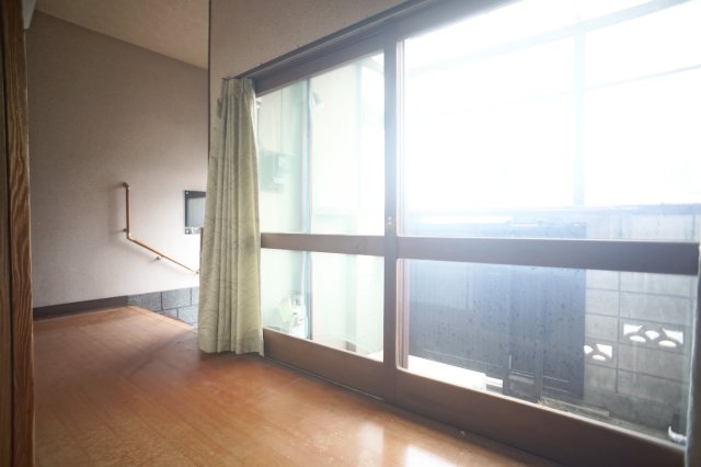 その他部屋・スペース　1F南廊下