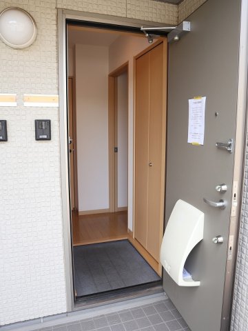 玄関　スッキリまとまった玄関です
