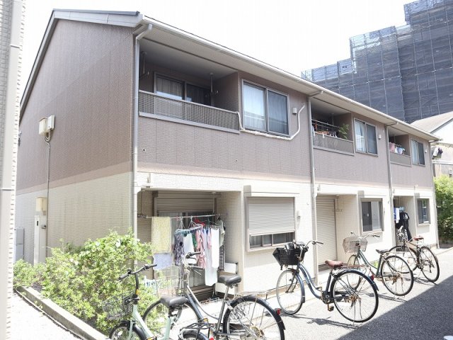 建物外観　タイル調の外観です