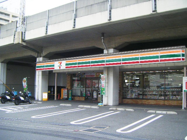 コンビニ　セブンイレブン船橋本中山2丁目店（コンビニ）まで374m