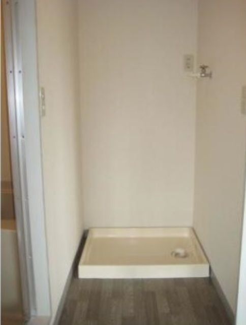 その他　室内洗濯機置場※同タイプ別室参考写真使用