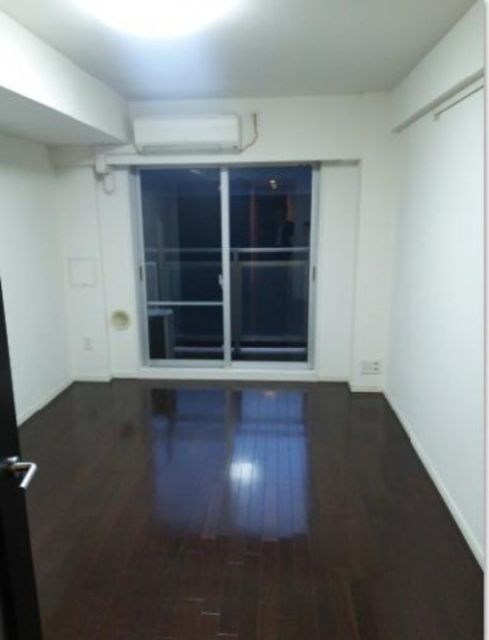 居室・リビング　※同タイプの別のお部屋です。