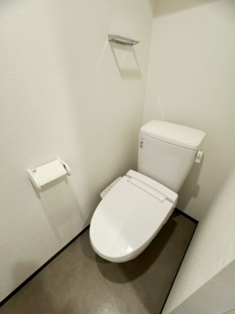 トイレ　シンプルで使いやすいトイレです