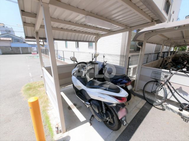 その他共有部分　プラウドコート　バイク置場