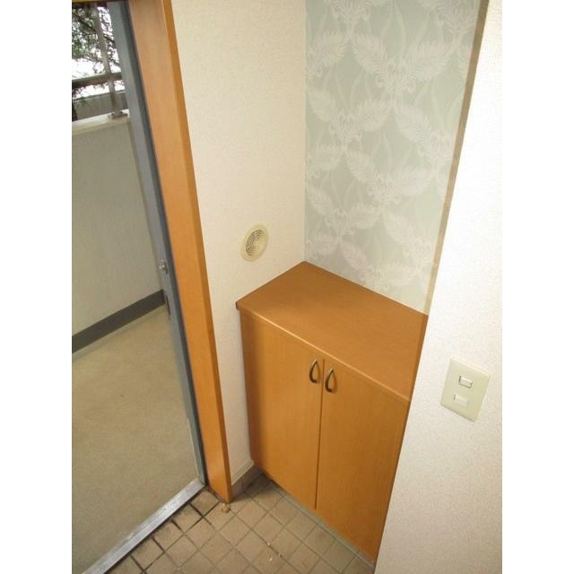 玄関　シューズボックス
