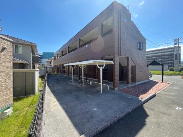 建物外観　外観写真（昼）