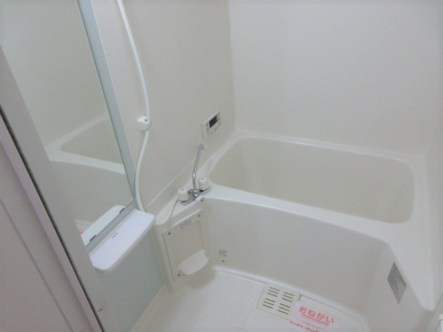 バス・シャワールーム　写真は別の部屋のものです。