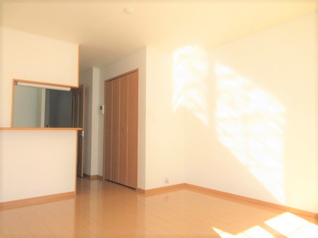 居室・リビング　写真は別の部屋のものです。