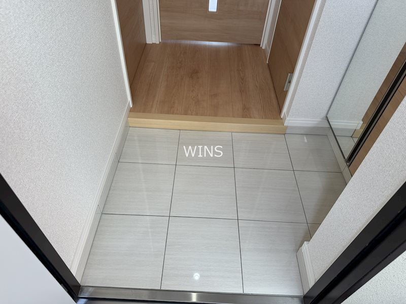 玄関　別部屋参考写真です
