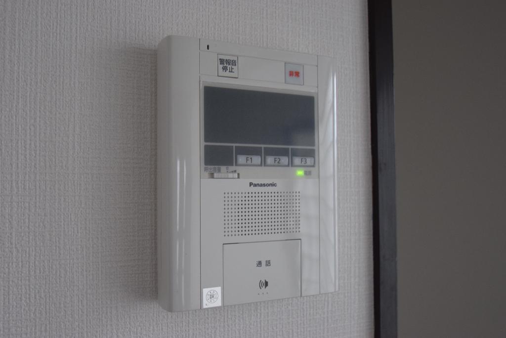 セキュリティ　カメラ付インターホン