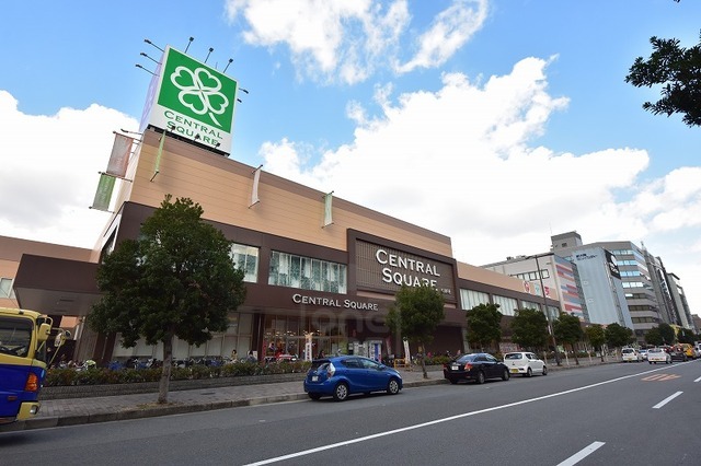 スーパー　ライフ　セントラルスクエア西宮原店（スーパー）まで390m