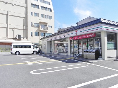 コンビニ　セブンイレブン 天神川御池店（コンビニ）まで654m