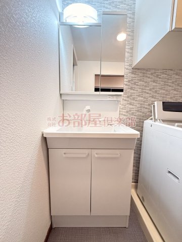 洗面設備　脱衣スペースもあります