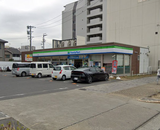 コンビニ　ファミリーマート 妙音通店（コンビニ）まで396m