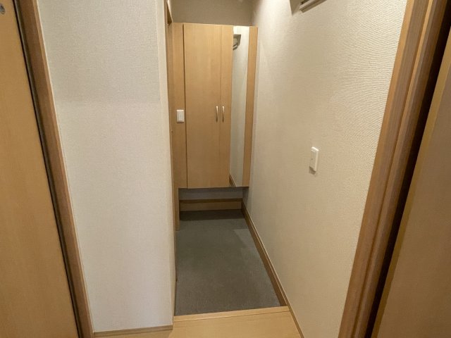 玄関　きれいな玄関です