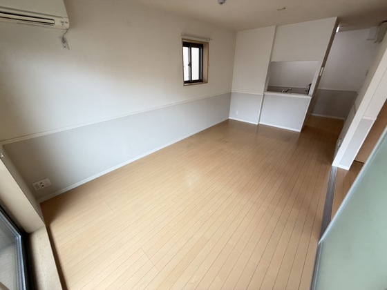 居室・リビング　※別部屋の写真です