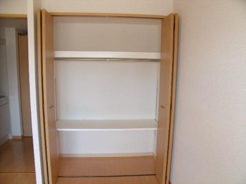 収納　クローゼット