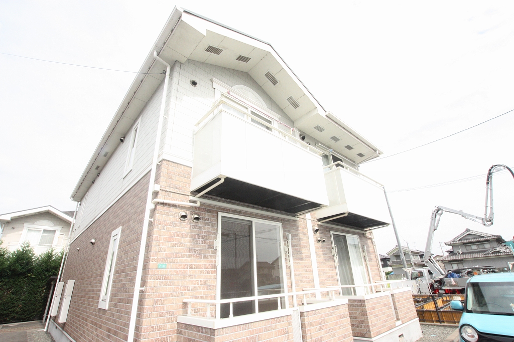 ＪＲ山陽本線 福山駅 バス乗車時間：18分 最寄りバス停で下車 徒歩4分 築22年