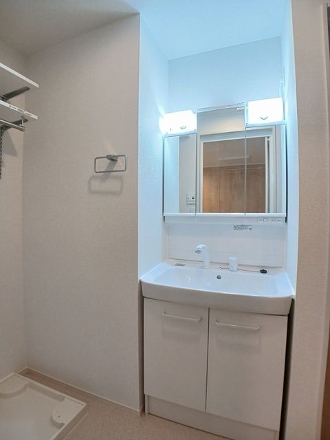 カーサ シトラス仏生山Iの内装写真