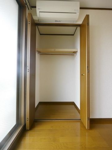 アンプルール フェール Sereinの内装写真