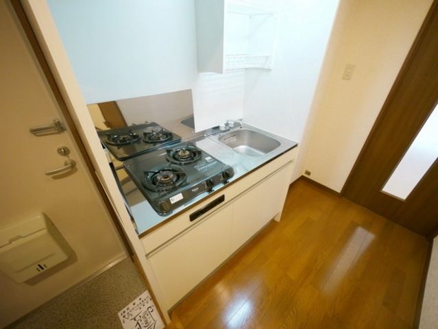 アンプルール フェール Sereinのキッチン写真