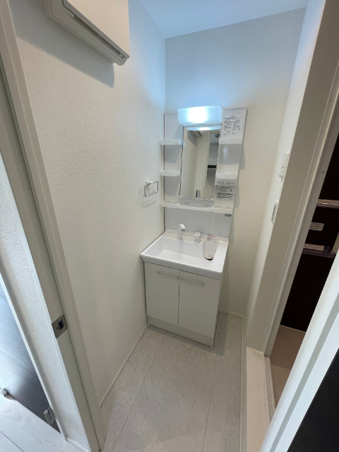 洗面設備　上階同間取参考写真