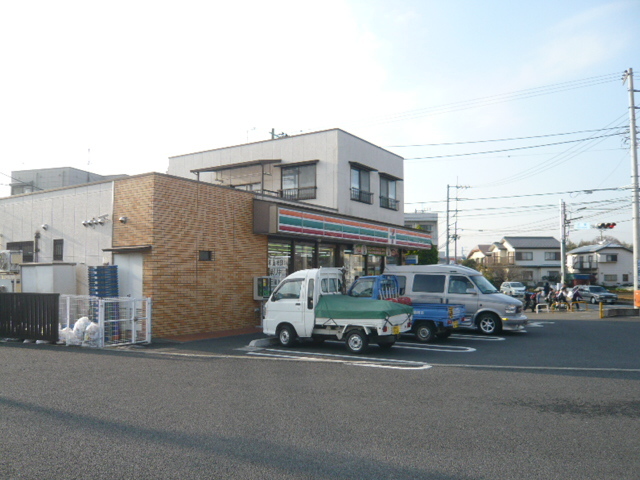 コンビニ　セブンイレブン（コンビニ）まで600m
