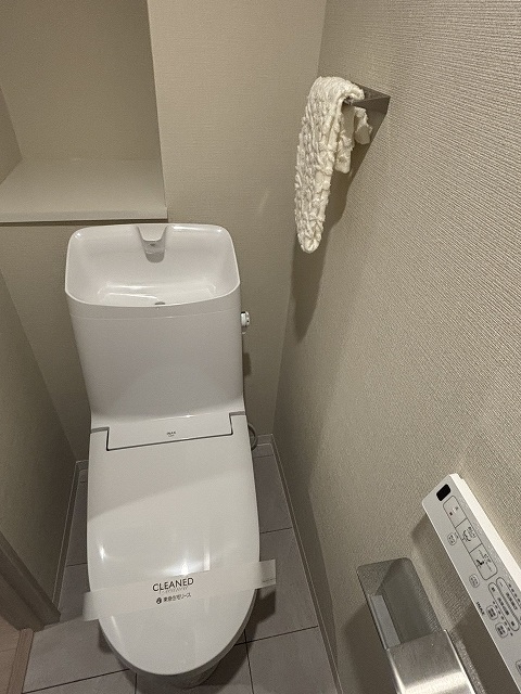 定期借家3年◎リノベ ミリアレジデンス中野弥生町 HTのトイレ写真
