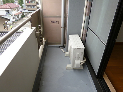 バルコニー　目の前は建物なく開放感あります♪