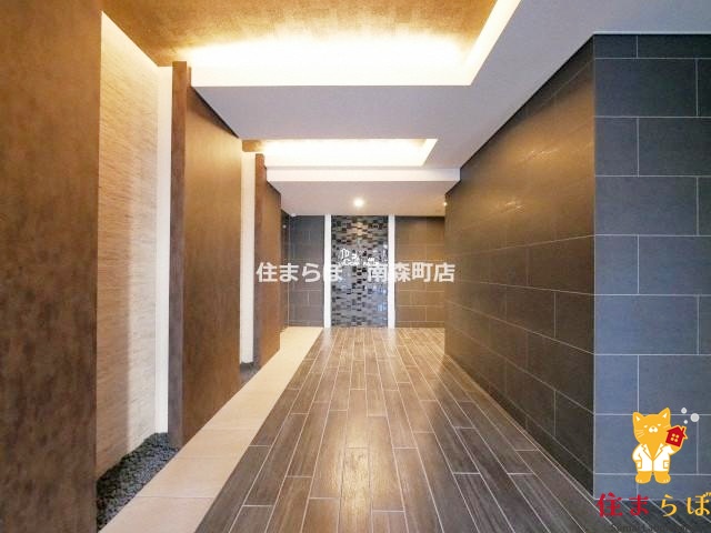 エントランス　共用部の印象も大切に