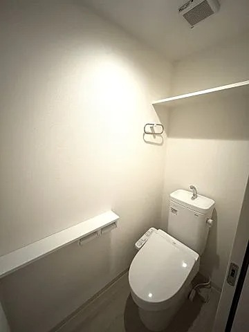 トイレ　清潔感のある空間です