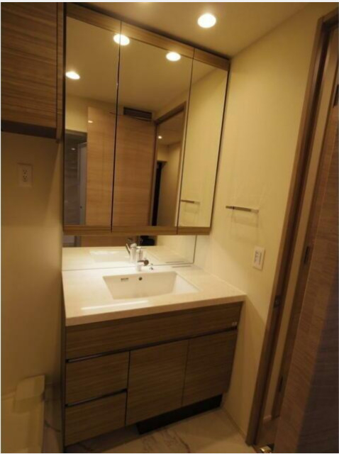洗面設備　別部屋写真