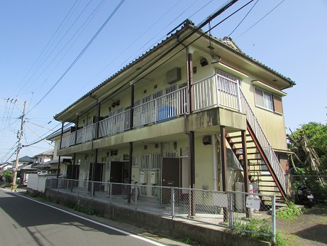 松昇ハイツの建物外観