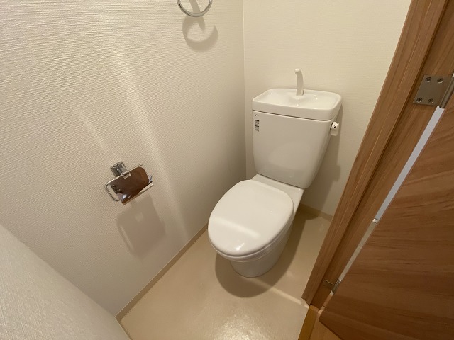 トイレ　※別部屋参考画像です。