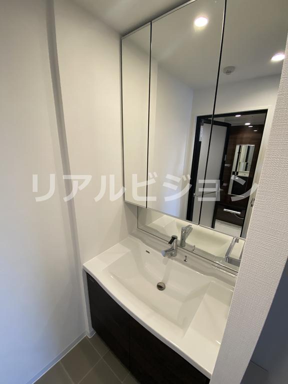 洗面設備　他部屋参考写真です。