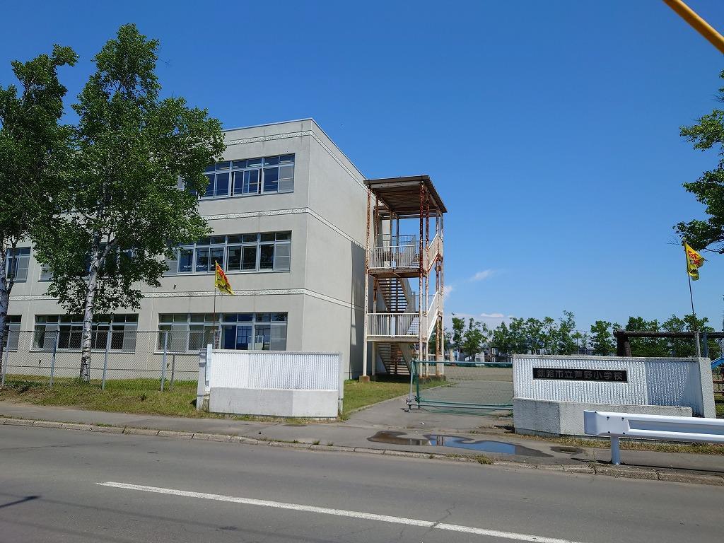 小学校　芦野小学校（小学校）まで750m