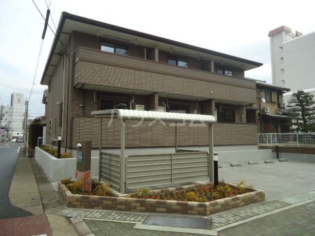 名古屋市緑区古鳴海のアパートの建物外観