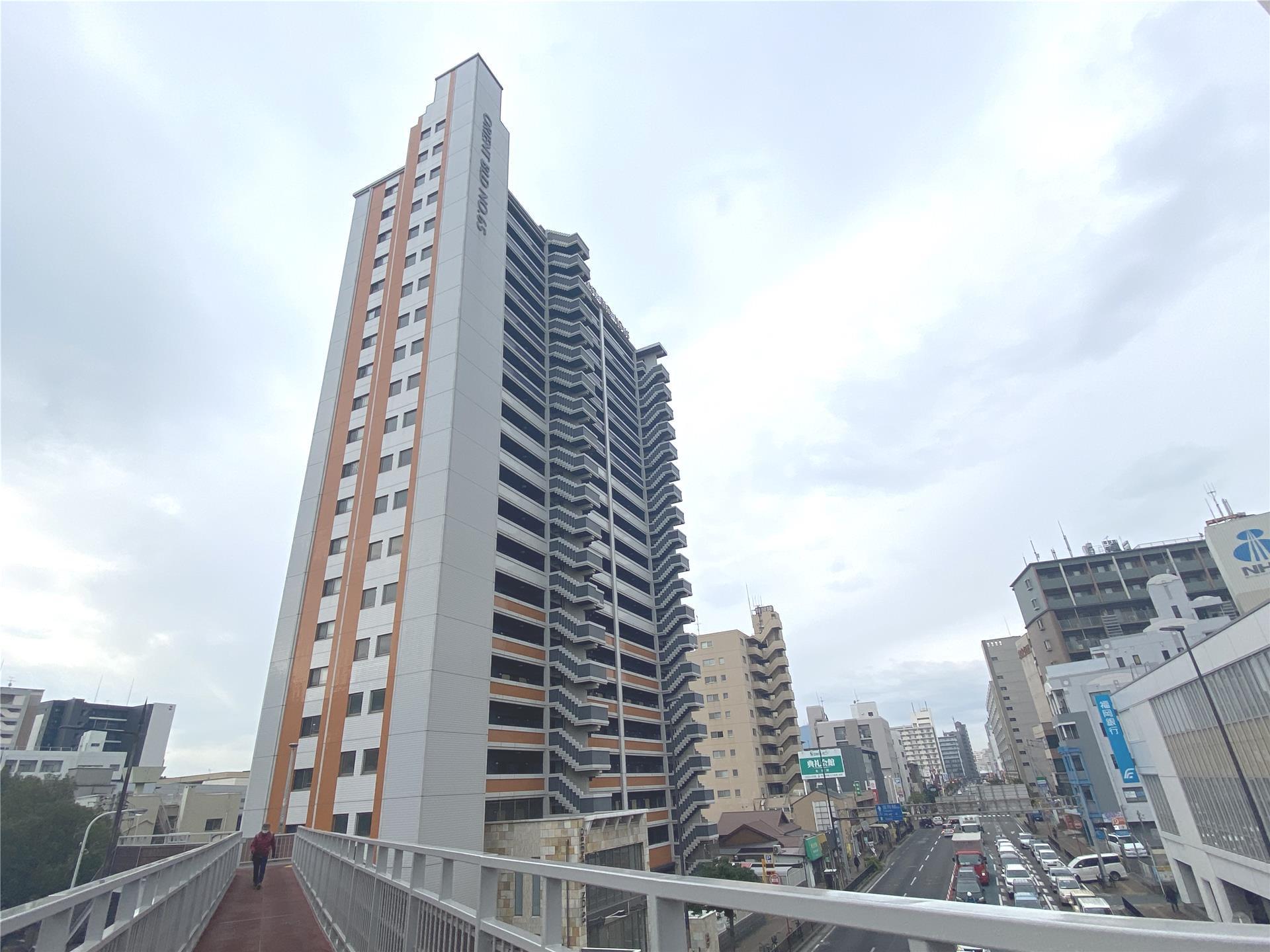 Ｎｏ．６５　クロッシングタワーＯＲＩＥＮＴ　ＢＬＤ．の建物外観