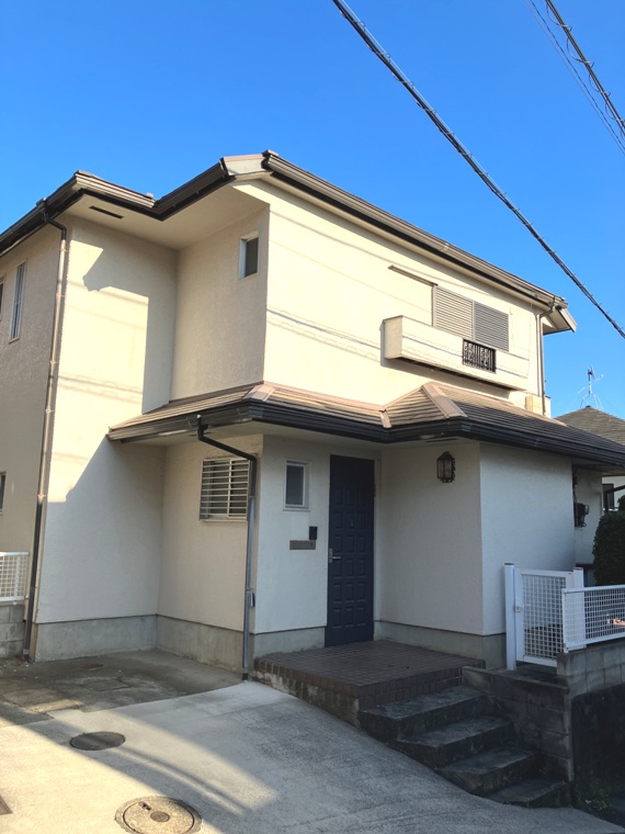 日吉戸建の建物外観