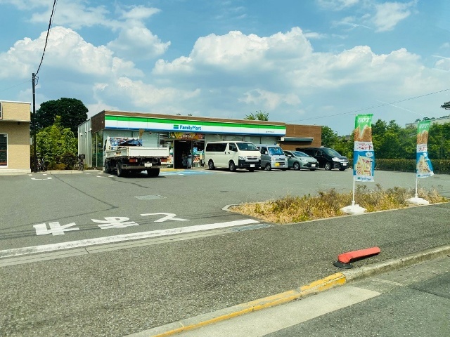 コンビニ　ファミリーマート国分寺弁天通り店（コンビニ）まで495m