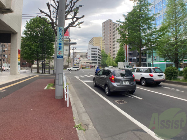 【仙台市若林区新寺のアパートの駐車場】