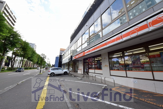 コンビニ　セイコーマート地下鉄白石駅前店（コンビニ）まで195m