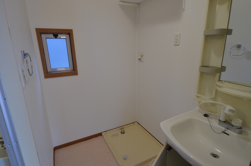 洗面設備　洗濯機置場