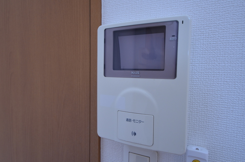 セキュリティ　モニター付きインターホン