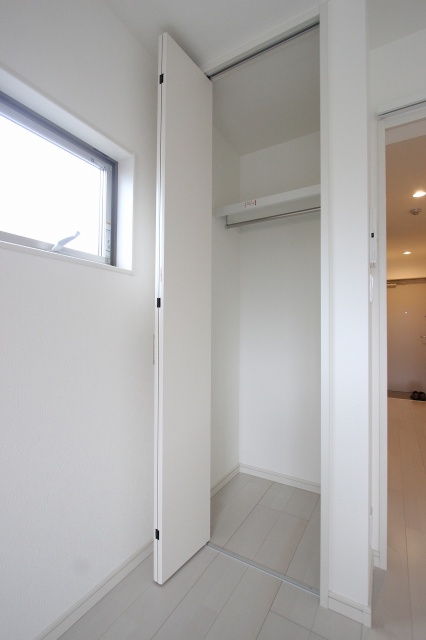 収納　同物件別号室の写真